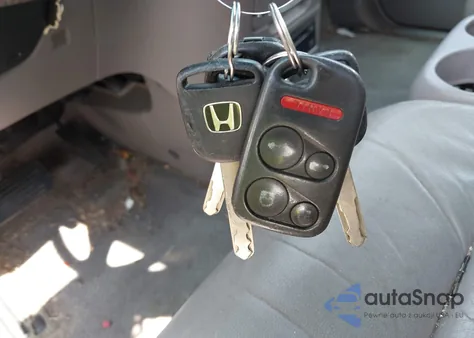 2003 Honda Odyssey Ex-L from USA, damaged, VIN 5FNRL18053B072942